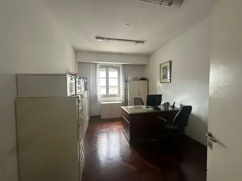 Oficina en Alquiler 78 años