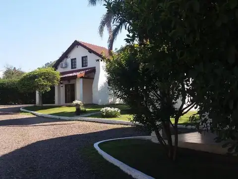 Hotel en Venta 8 Habitaciones