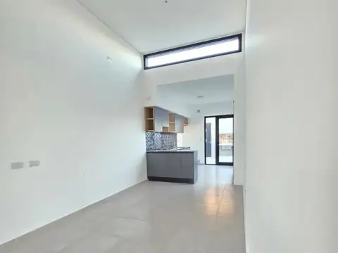Casa 3 ambientes con 1 baño