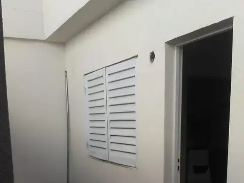 Depto Tipo Casa en Venta 25 años