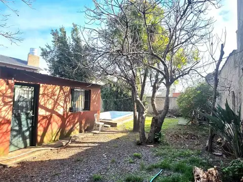 Casa con consultorio 5 ambientes en Venta en Gonzalez Catán, La Matanza, G.B.A. Zona Oeste