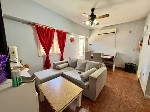 Depto Tipo Casa en Venta de 3 ambientes