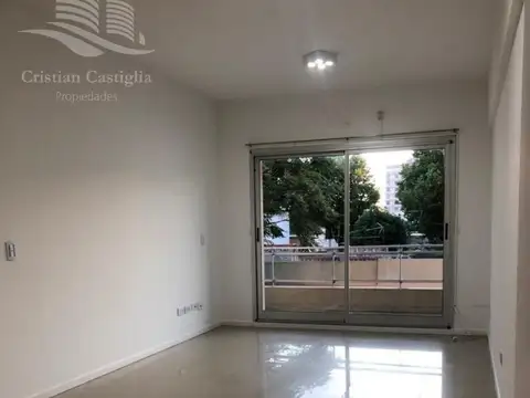 Departamento con Balcón en Venta - San Martin