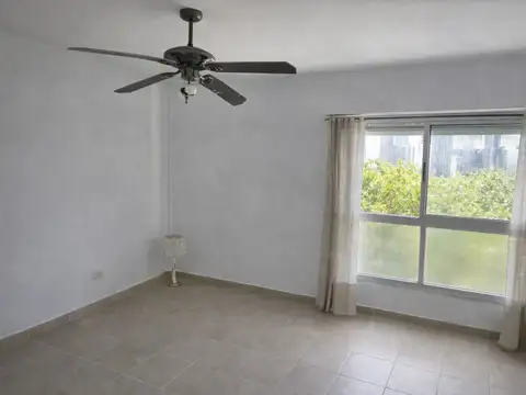 Avenida Almirante Brown 200