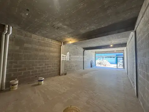 Local en Alquiler A Estrenar