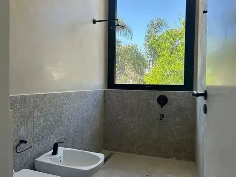 Casa 3 ambientes con 3 baños