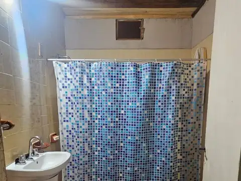 CASA EN VENTA -  Apta a crédito