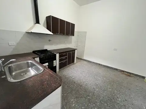 Depto Tipo Casa en Alquiler de 2 dormitorios