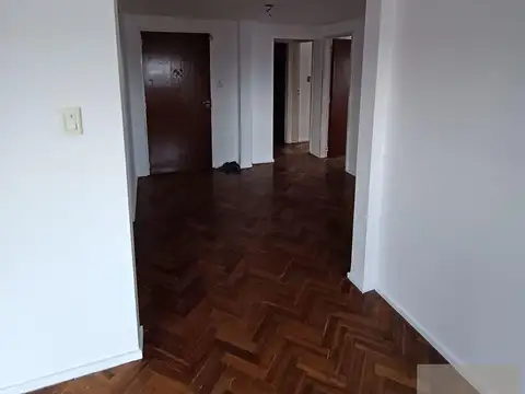Departamento 4 ambientes con 3 baños