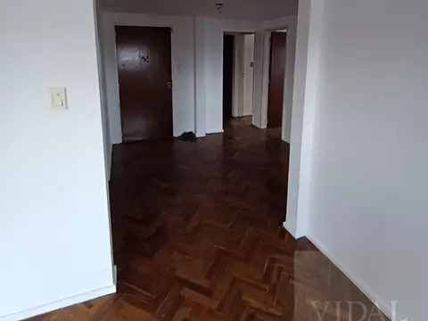 Departamento 4 ambientes con 3 baños