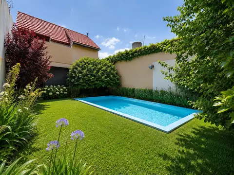 Venta  Casa 5 Ambientes en Remedios De Escalada Lanús
