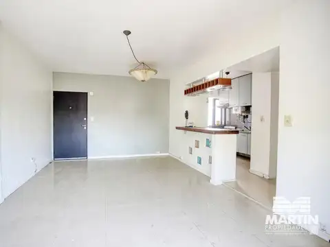 Departamento en Venta de 3 Ambientes en Martinez con Balcón