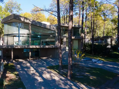 Oportunidad Casa 4 dormitorios - Puerto Paraíso - General Lagos | Venta