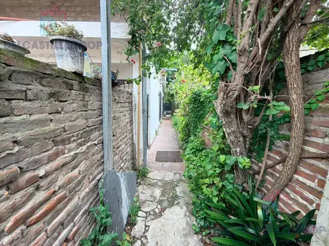 Depto Tipo Casa en Venta de 4 ambientes