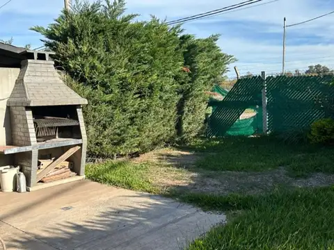 CASA EN VENTA  MORENO