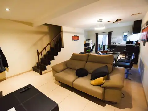 VENTA DUPLEX 2 DORMITORIOS ZONA SUR