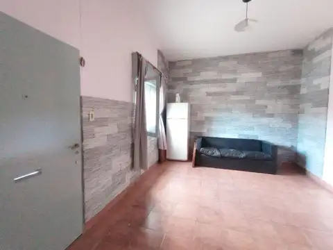 CASA VENTA 3 AMBIENTES LOMAS DEL MIRADOR