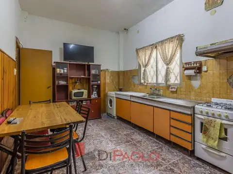 VENTA CASA 3 AMBIENTES CON GALPON EN VILLA BOSCH