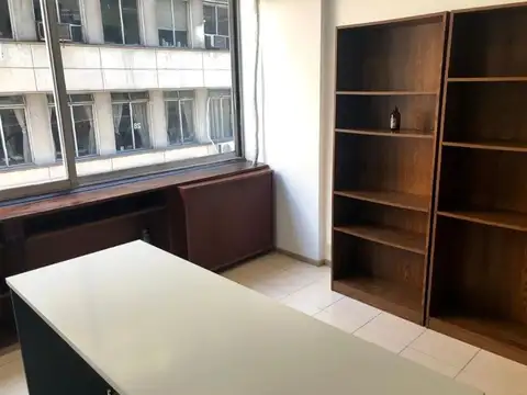Lavalle 1200 San Nicolás Oficina U$29.000