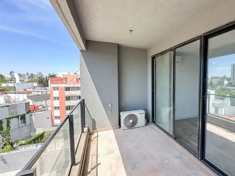 VENTA MONOAMBIENTE BALCON A ESTRENAR - COGHLAN