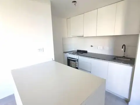 Departamento en Alquiler en Centro, $ 380.000