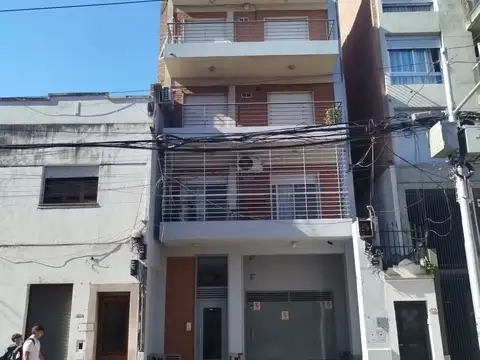 ALQUILER SEMIPISO 1 DORMITORIO  C/FRENTE