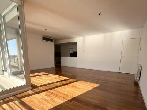 Departamento en Alquiler con 2 cocheras