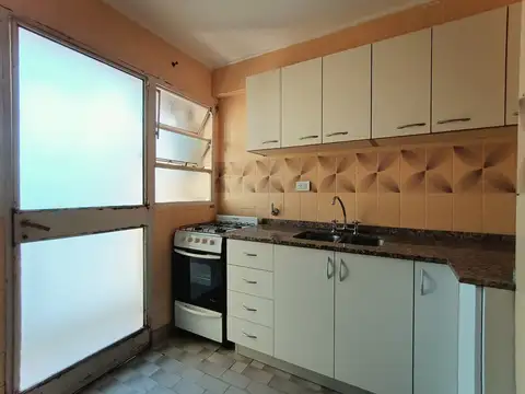 VENTA DPTO. 3 AMBIENTES CON COCHERA VILLA URQUIZA