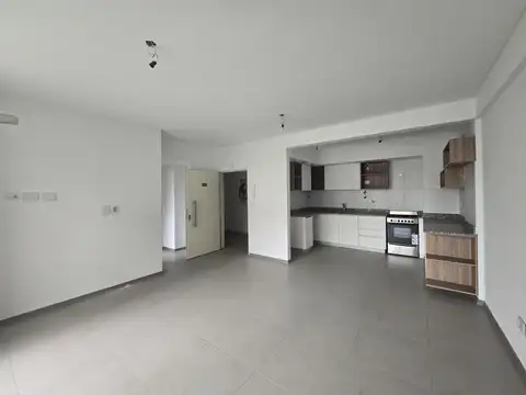 Departamento en Venta en Parque Chacabuco, USD 145.000