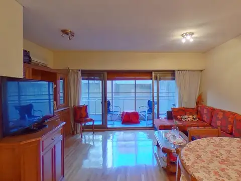 VENTA - 3 AMB - COCHERA FIJA - BALCON CORRIDO AL  CONTRA FRENTE