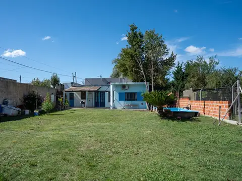 CASA EN VENTA LA PLATA 3 DORMITORIOS