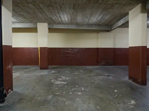 Cochera en Venta en Villa del Parque, CABA