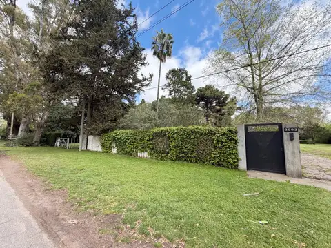 Casa en Venta en Villa Elisa, USD 380.000