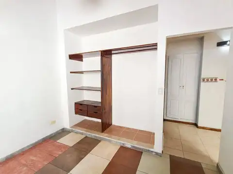 Depto Tipo Casa en Venta de 1 dormitorio