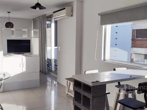 Monoambiente con balcon en Monserrat en alquiler temporario