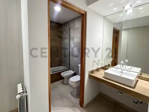 Severo del Castillo , Piso 0