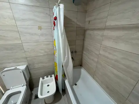 DEPARTAMENTO DOS AMBIENTES EN ALQUILER EN AVELLANEDA