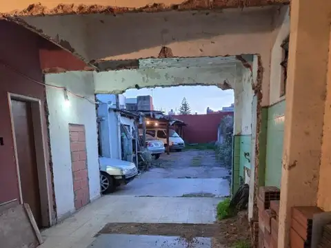 Lote 8.66 x 43 en San Justo Centro, calle Entre Rios al 2757