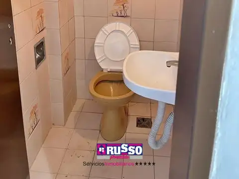 Alquiler de Local sobre Peatonal - San Justo