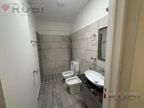 Depto Tipo Casa 3 ambientes con 2 baños