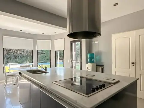 ALQUILER ANUAL EN SANTA MARIA DE LOS OLIVOS