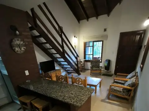 Departamento en Alquiler con 1 cocheras