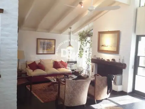 Casa en Venta en La Horqueta, USD 413.000