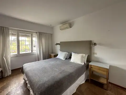 Casa en Alquiler Temporal con 1 cochera