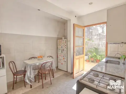 Depto Tipo Casa 5 ambientes con 2 baños