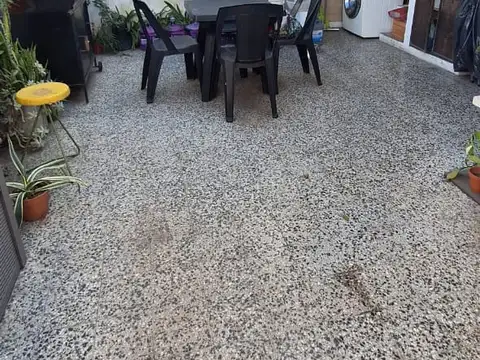 CIUDADELA.MADERO AL 100 PH 3 AMBIENTES ENTRADA INDEPENDIENTE SIN EXPENSAS