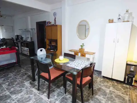Depto Tipo Casa 4 ambientes con 1 baño
