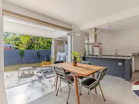 CASA EN VENTA EN LA PLATA