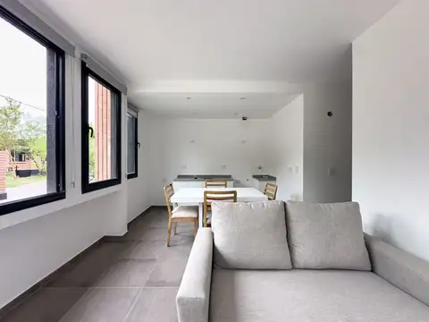 CASA 3 AMBIENTES EN VENTA EN SAN VICENTE