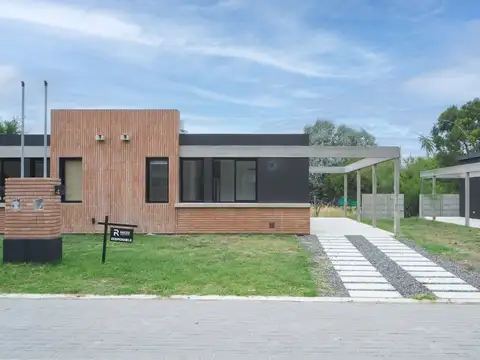 CASA 3 AMBIENTES EN VENTA EN SAN VICENTE
